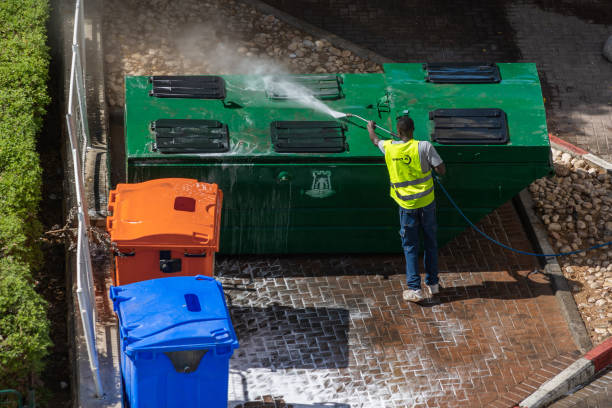 Best Roof Pressure Washing  in New California, OH